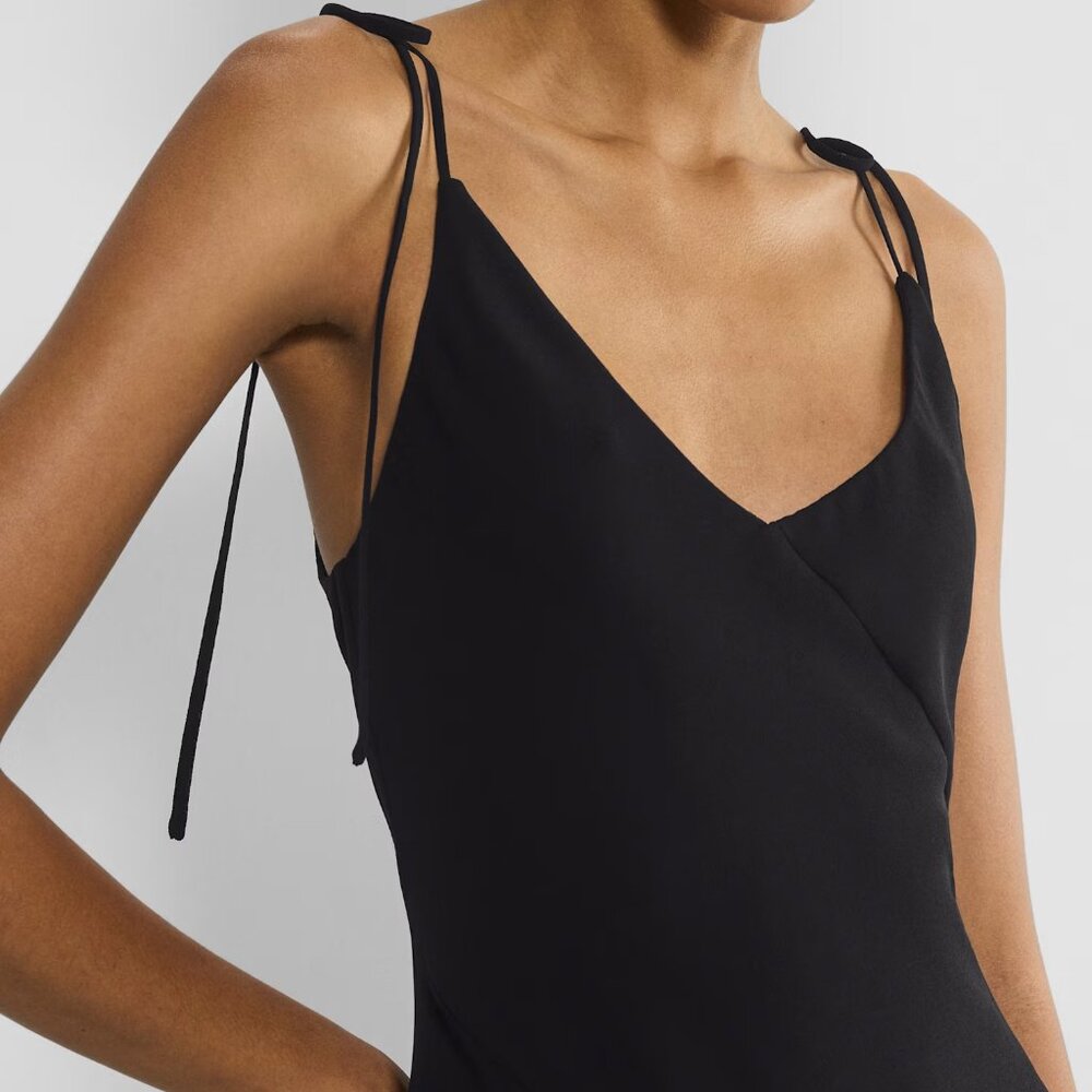 NWT Aritzia Wilfred Priscilla Dress in Black, Size Medium - Picture 3 of 7